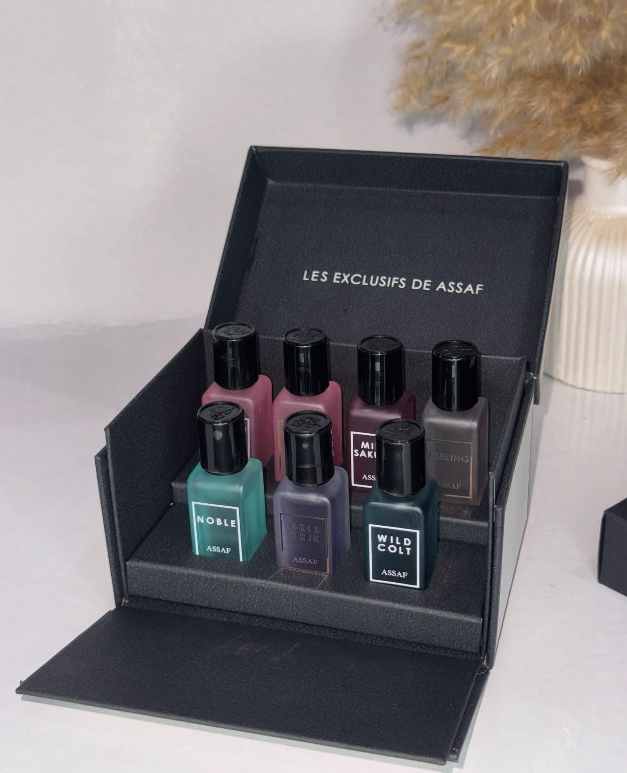 صندوق العينات من عساف - 7 * 5 مل